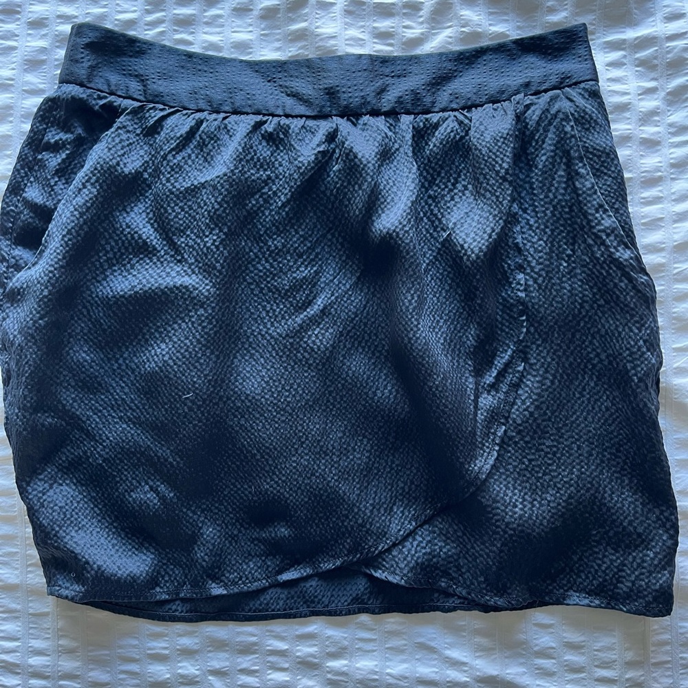 Aritzia Talula Brand 100% Silk Skirt